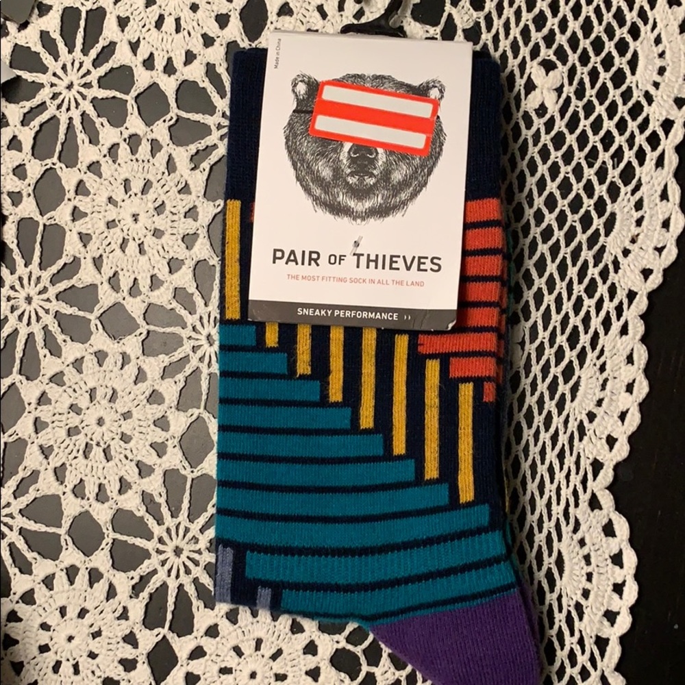 New Pair of Thieves socks